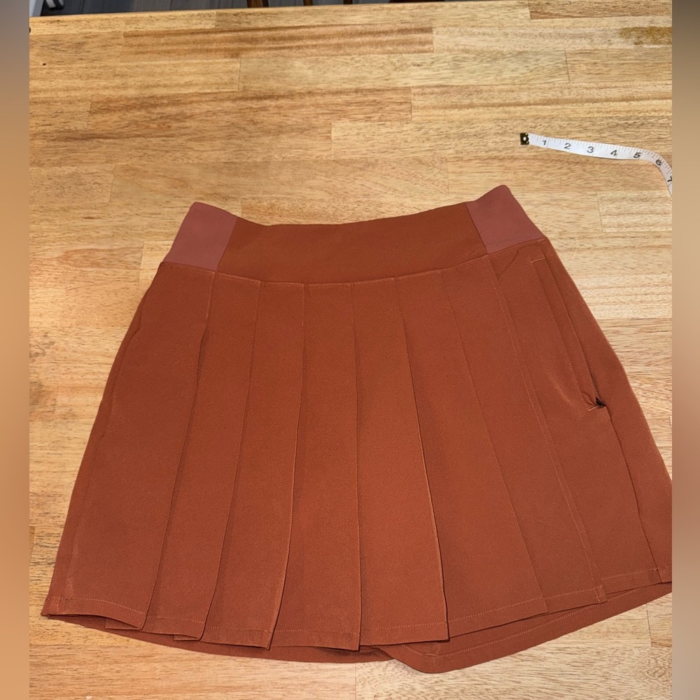 Athleta Endless Pleated Skort Size 6